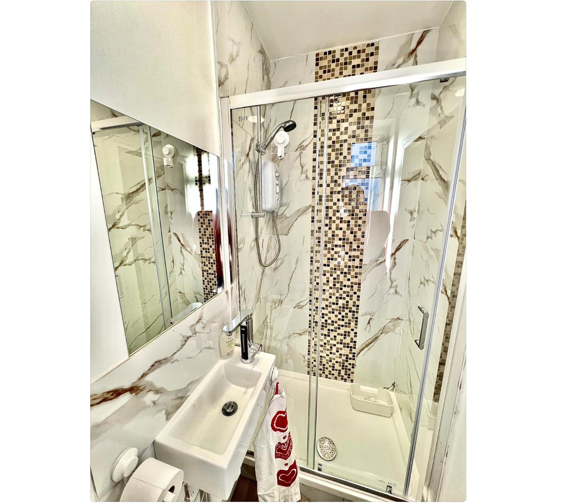 Lux 2 Bed Apartment Mancity Stadium, Coop Arena, Picadilly マンチェスター エクステリア 写真