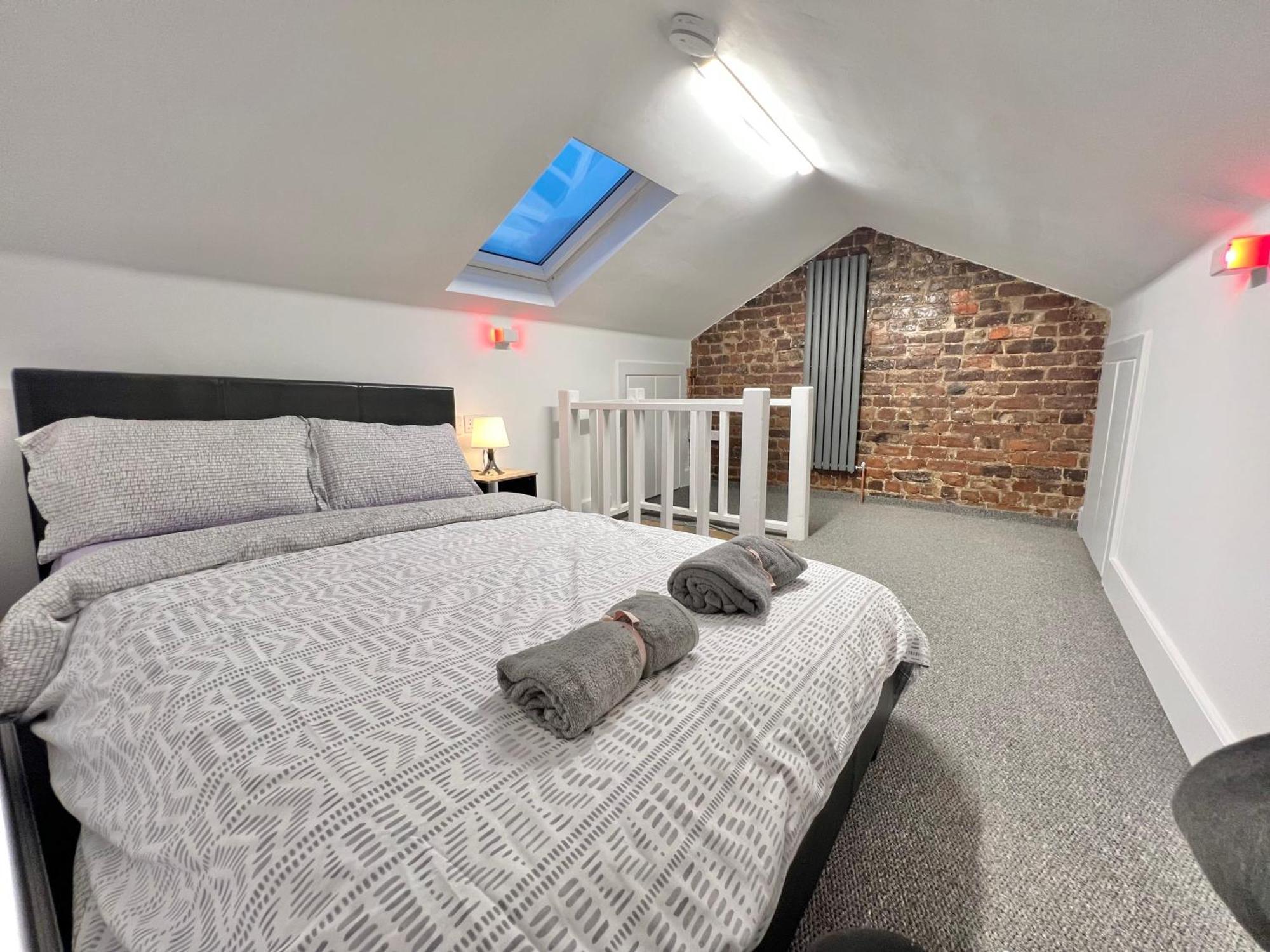 Lux 2 Bed Apartment Mancity Stadium, Coop Arena, Picadilly マンチェスター エクステリア 写真