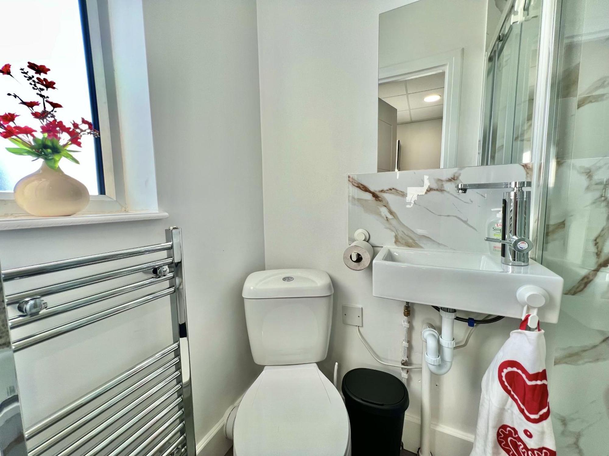 Lux 2 Bed Apartment Mancity Stadium, Coop Arena, Picadilly マンチェスター エクステリア 写真